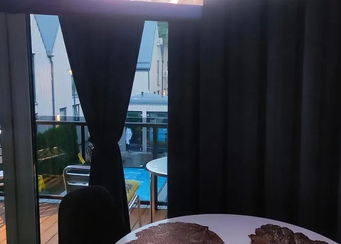 Pasakela פלאנגה